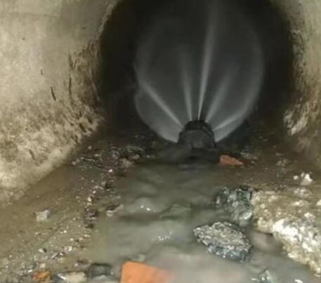 西畴市政管道清淤